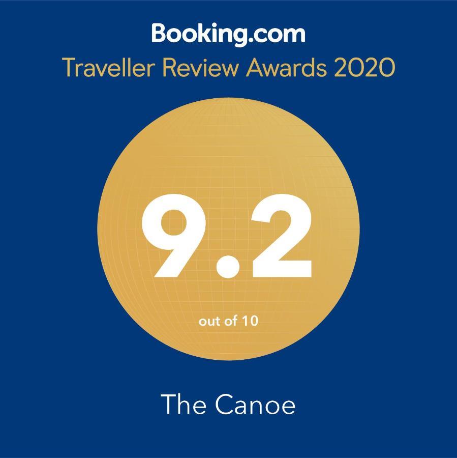 The Canoe Negombo Exterior photo